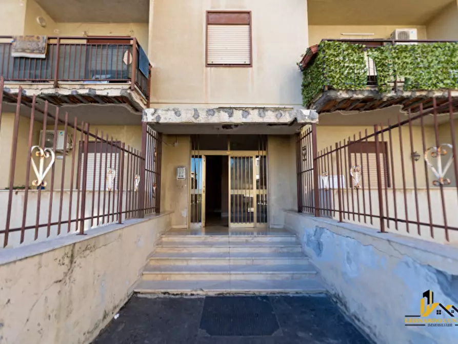 Immagine 1 di Appartamento in vendita  in Via Caduti sul Lavoro 86 a Palermo