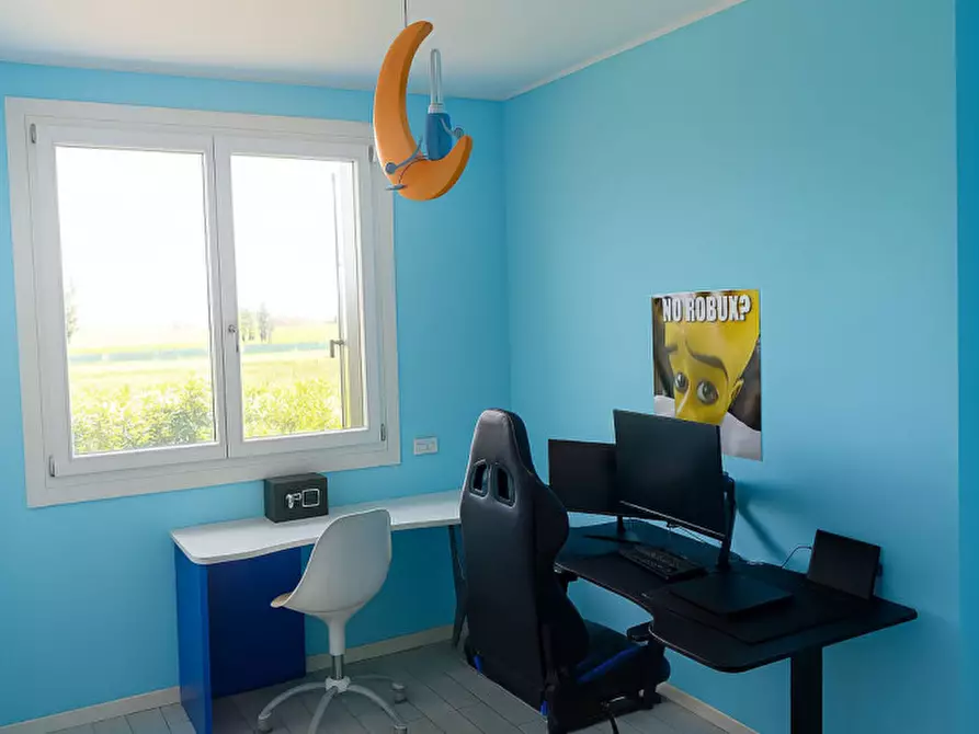 Immagine 14 di Casa bifamiliare in vendita  in via giacomo puccini a Costabissara