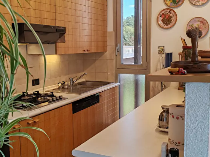 Immagine 9 di Appartamento in vendita  in Via XXIV Maggio 84 a Leggiuno