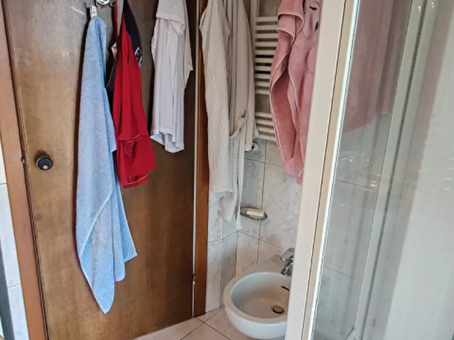 Immagine 17 di Appartamento in vendita  in Via XXIV Maggio 84 a Leggiuno
