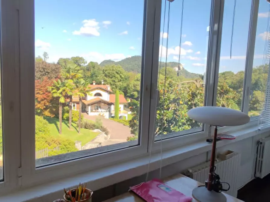 Immagine 27 di Appartamento in vendita  in Via XXIV Maggio 84 a Leggiuno