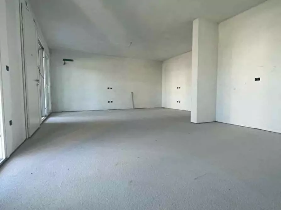 Immagine 7 di Casa indipendente in vendita  in via viezzi a Azzano Decimo