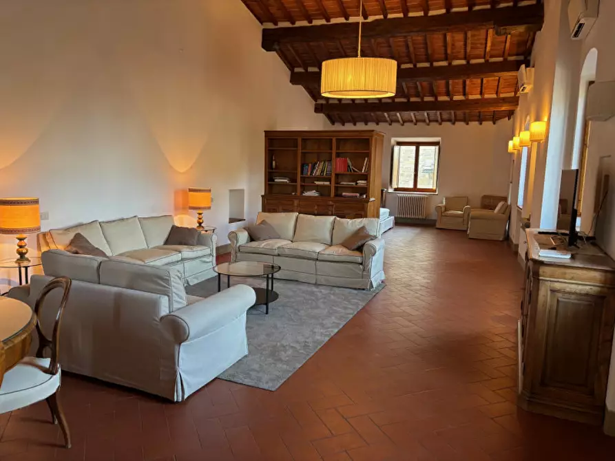 Immagine 1 di Appartamento in affitto  in BORGO SAN JACOPO a Firenze