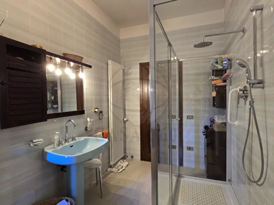 Immagine 17 di Casa indipendente in vendita  in Viale Cesare Battisti, 20 a Acquasparta