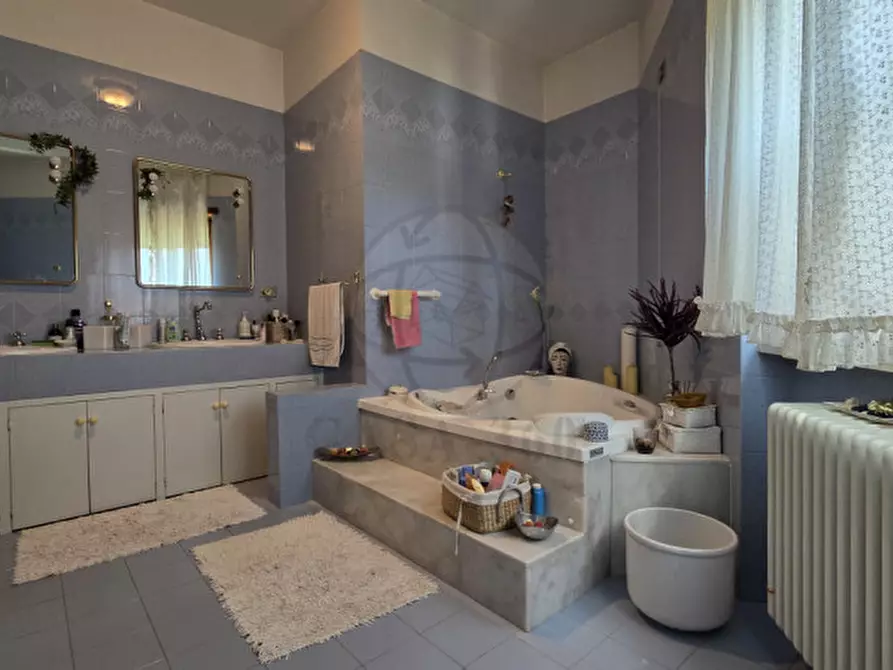 Immagine 20 di Casa indipendente in vendita  in Viale Cesare Battisti, 20 a Acquasparta