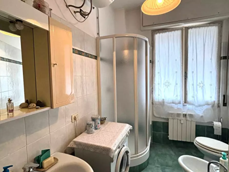 Immagine 9 di Appartamento in vendita  in Via XXV Aprile a Recco