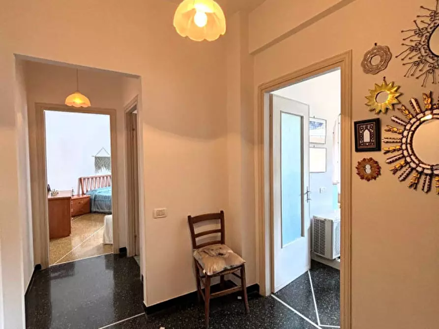 Immagine 10 di Appartamento in vendita  in Via XXV Aprile a Recco