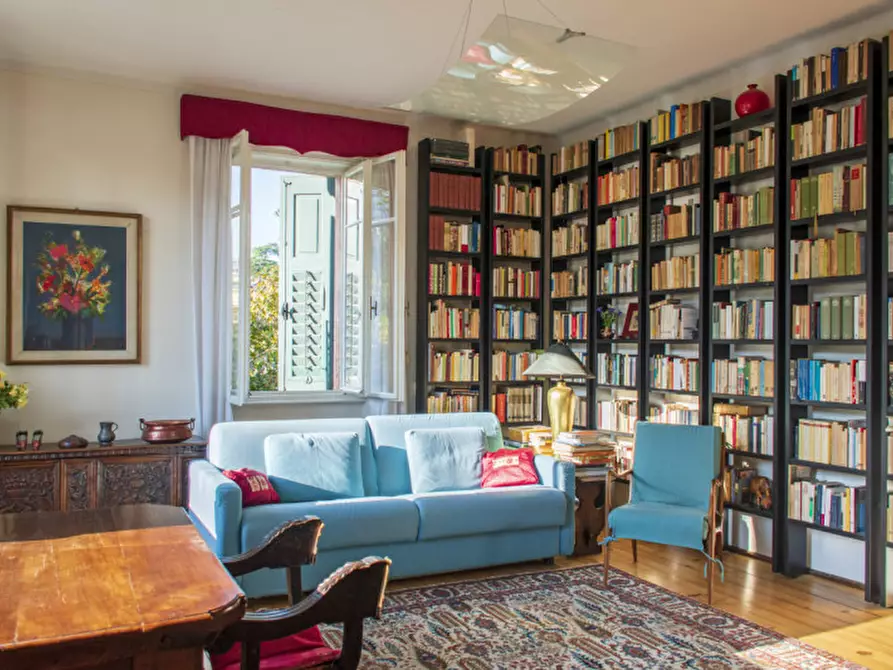 Immagine 4 di Villa in vendita  in via montello 26 a Trento