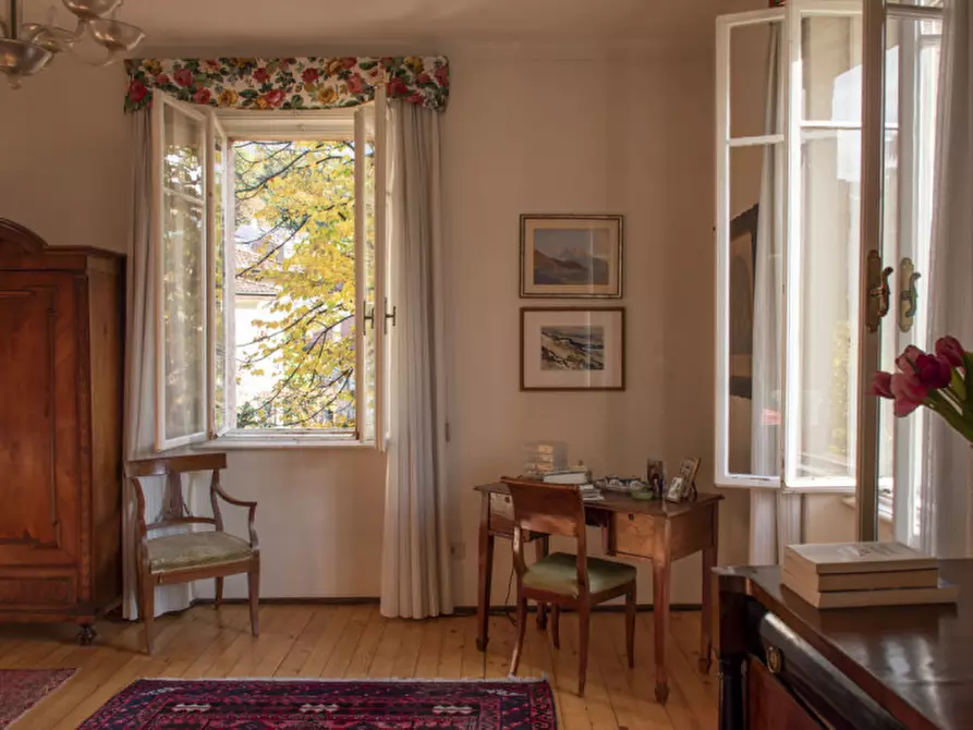 Immagine 7 di Villa in vendita  in via montello 26 a Trento