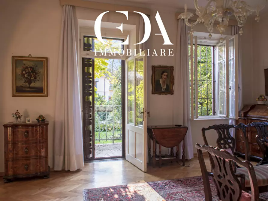 Immagine 8 di Villa in vendita  in via montello 26 a Trento