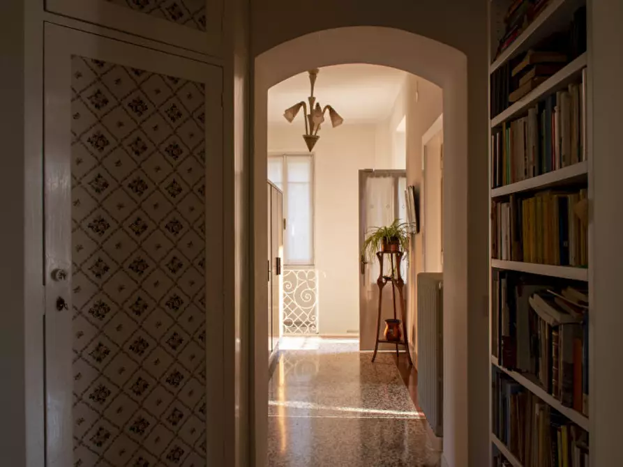 Immagine 13 di Villa in vendita  in via montello 26 a Trento