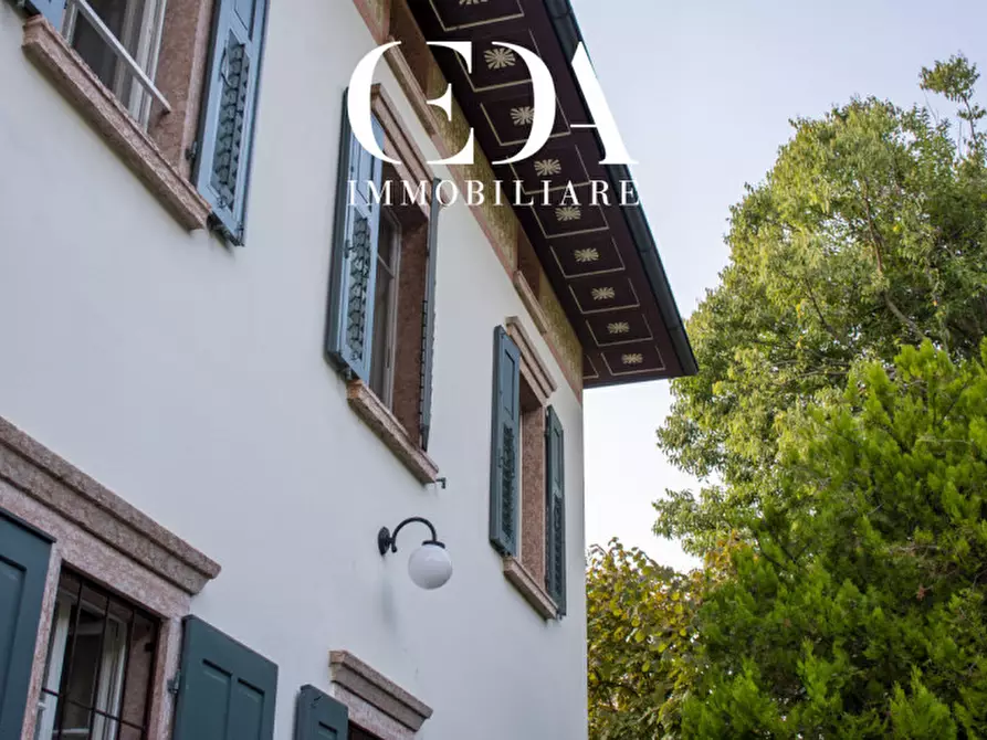 Immagine 18 di Villa in vendita  in via montello 26 a Trento