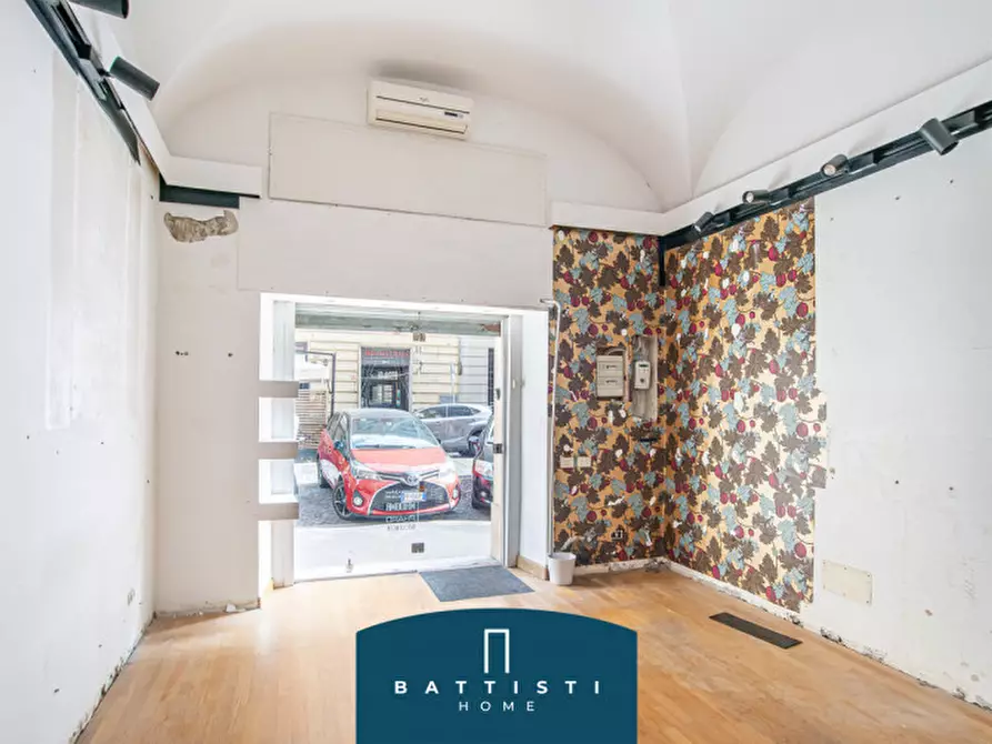 Immagine 5 di Negozio in affitto  in Piazza Cavour a Roma