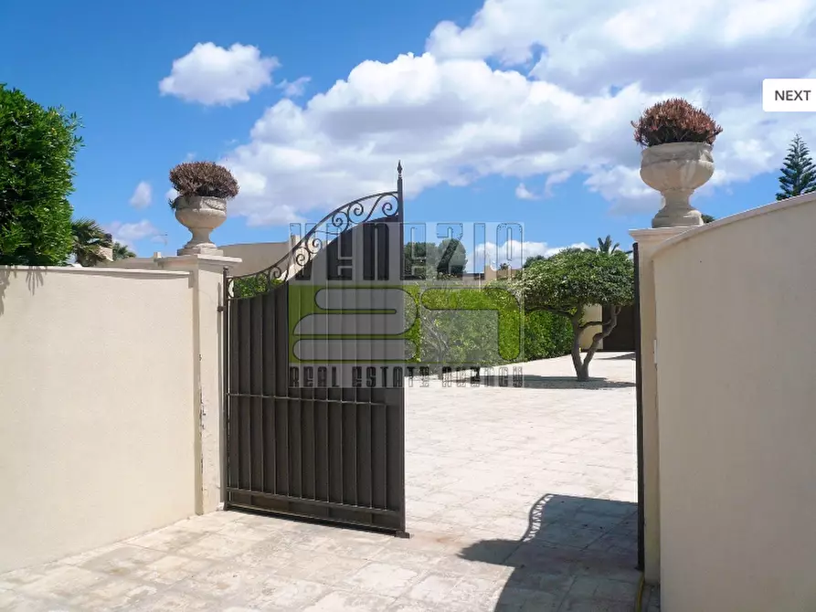Immagine 22 di Villa in vendita  a Avola