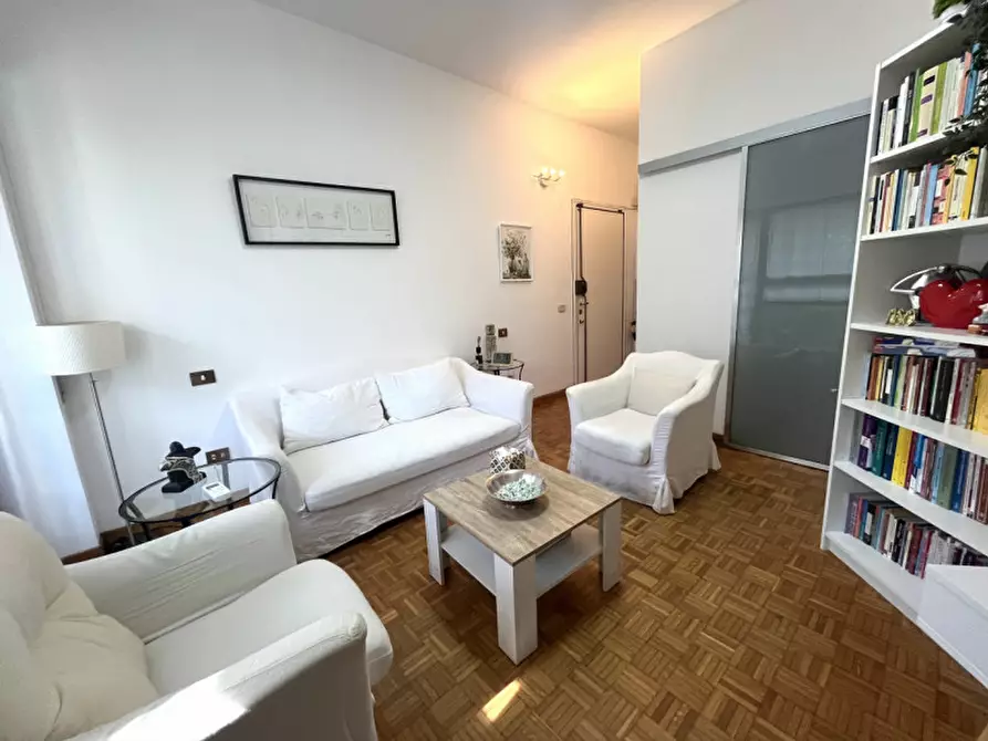 Immagine 5 di Appartamento in affitto  in Via A. Fleming a Roma