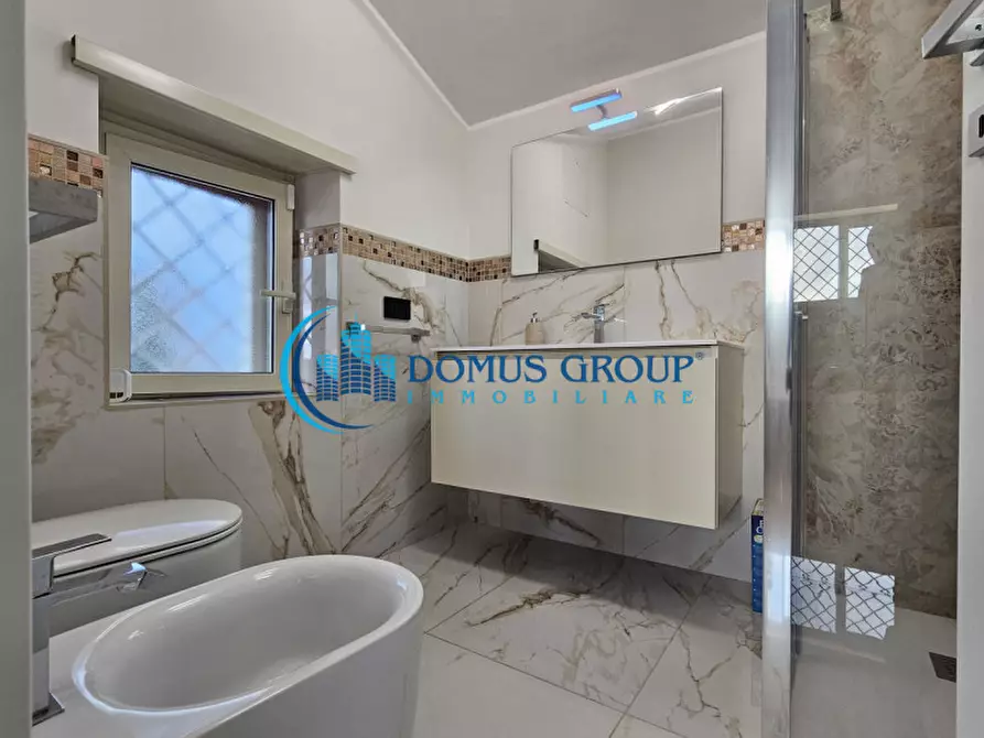 Immagine 31 di Villa in vendita  in Via Belvedere Montello a Roma