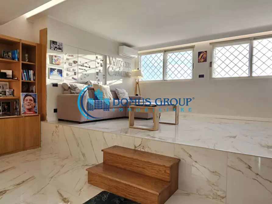 Immagine 51 di Villa in vendita  in Via Belvedere Montello a Roma