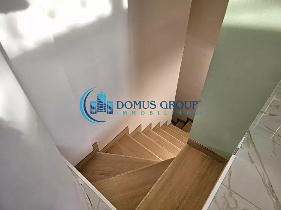 Immagine 57 di Villa in vendita  in Via Belvedere Montello a Roma