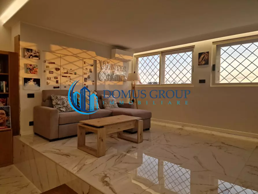 Immagine 59 di Villa in vendita  a Roma