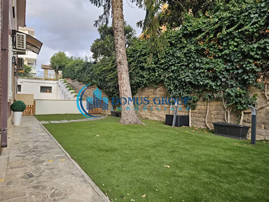 Immagine 62 di Villa in vendita  in Via Belvedere Montello a Roma