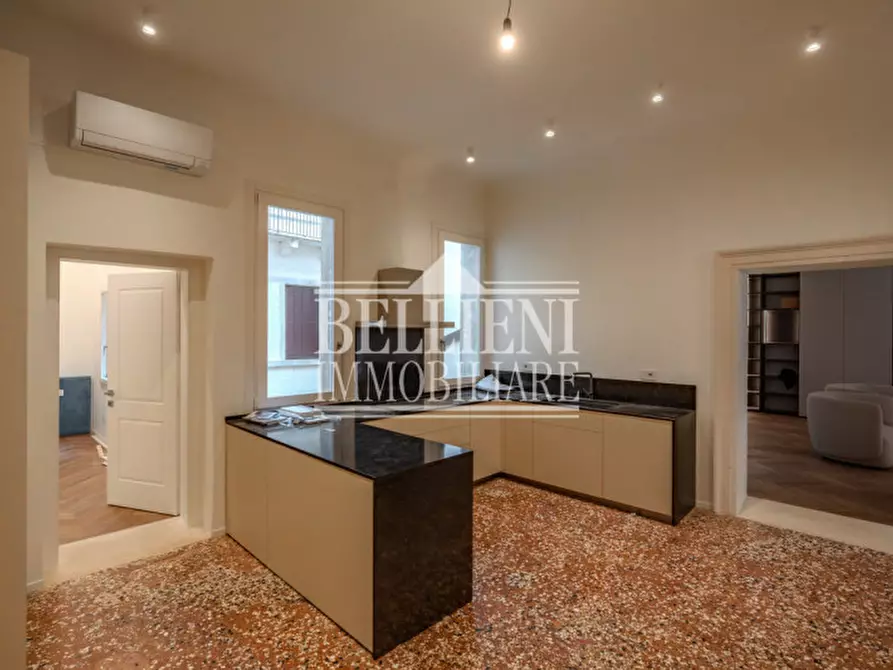 Immagine 10 di Appartamento in vendita  in Contra' Vescovado a Vicenza