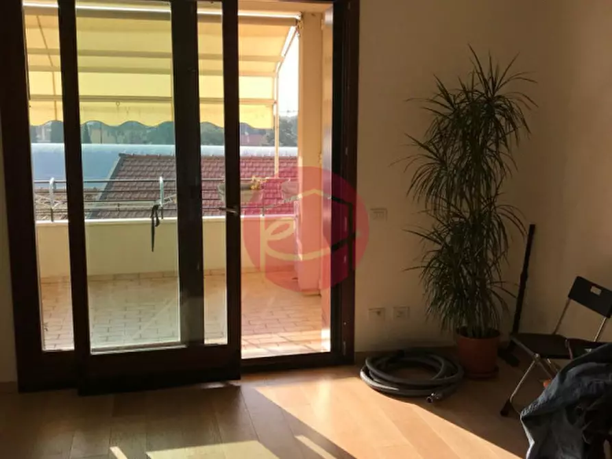 Immagine 3 di Appartamento in vendita  a Santarcangelo Di Romagna