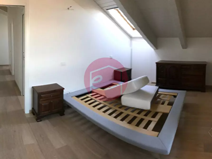 Immagine 13 di Appartamento in vendita  a Santarcangelo Di Romagna