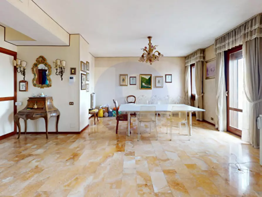 Immagine 7 di Attico in vendita  in Via dei Mille a Vicenza