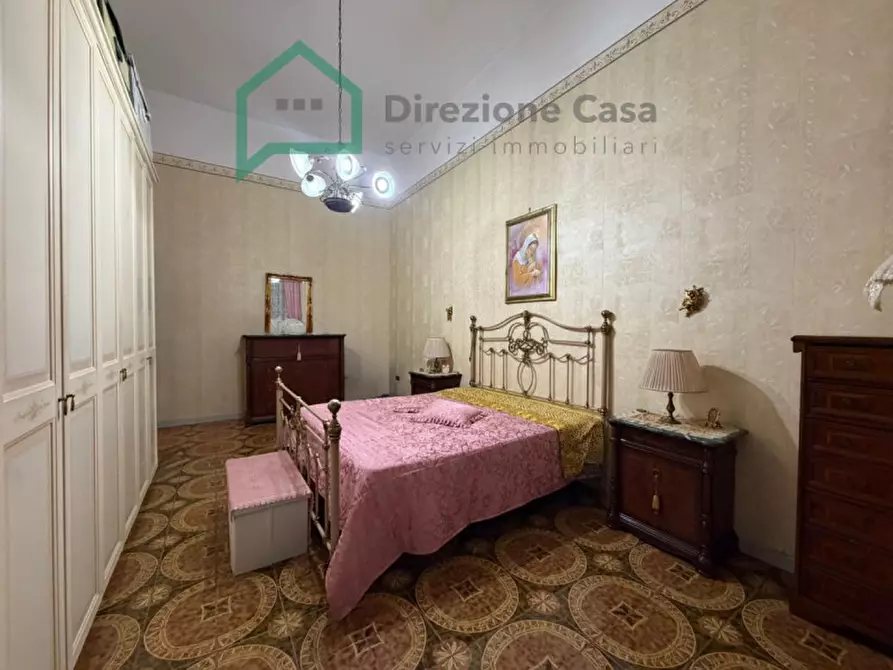 Immagine 4 di Appartamento in vendita  in VIA GENOVA a Napoli