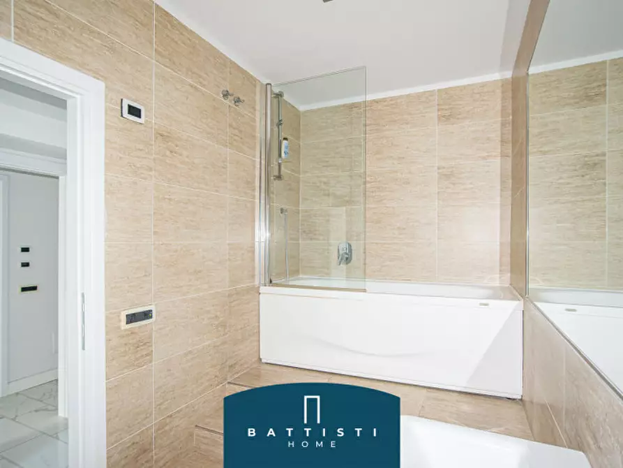 Immagine 19 di Appartamento in affitto  in Piazza Barberini a Roma