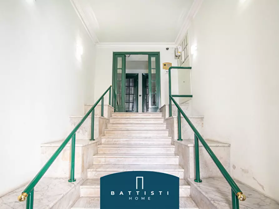 Immagine 23 di Appartamento in affitto  in Piazza Barberini a Roma