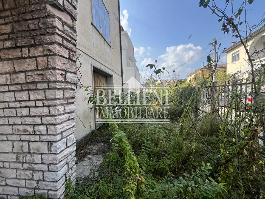 Immagine 12 di Casa bifamiliare in vendita  in Viale Ortigara a Vicenza