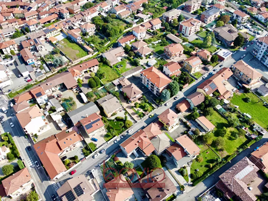 Immagine 6 di Casa bifamiliare in vendita  in VIA CESARE BATTISTI N°9 a Volpiano