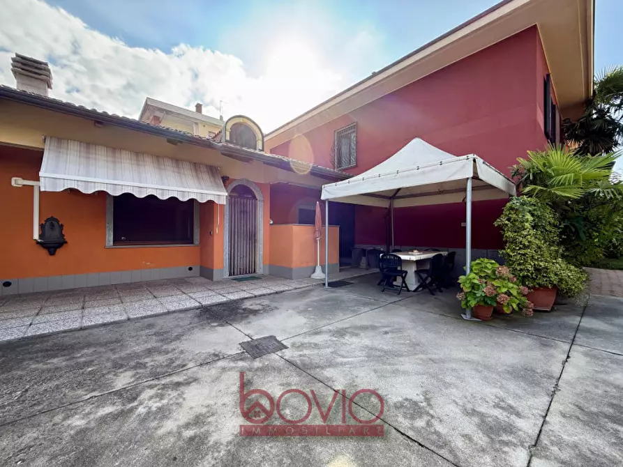 Immagine 21 di Casa bifamiliare in vendita  in VIA CESARE BATTISTI N°9 a Volpiano