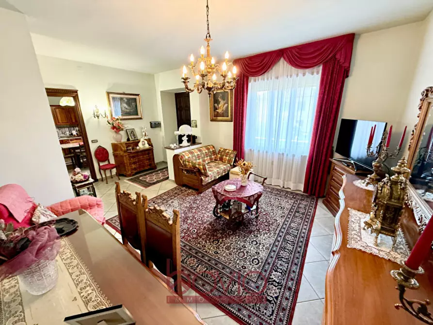 Immagine 34 di Casa bifamiliare in vendita  in VIA CESARE BATTISTI N°9 a Volpiano