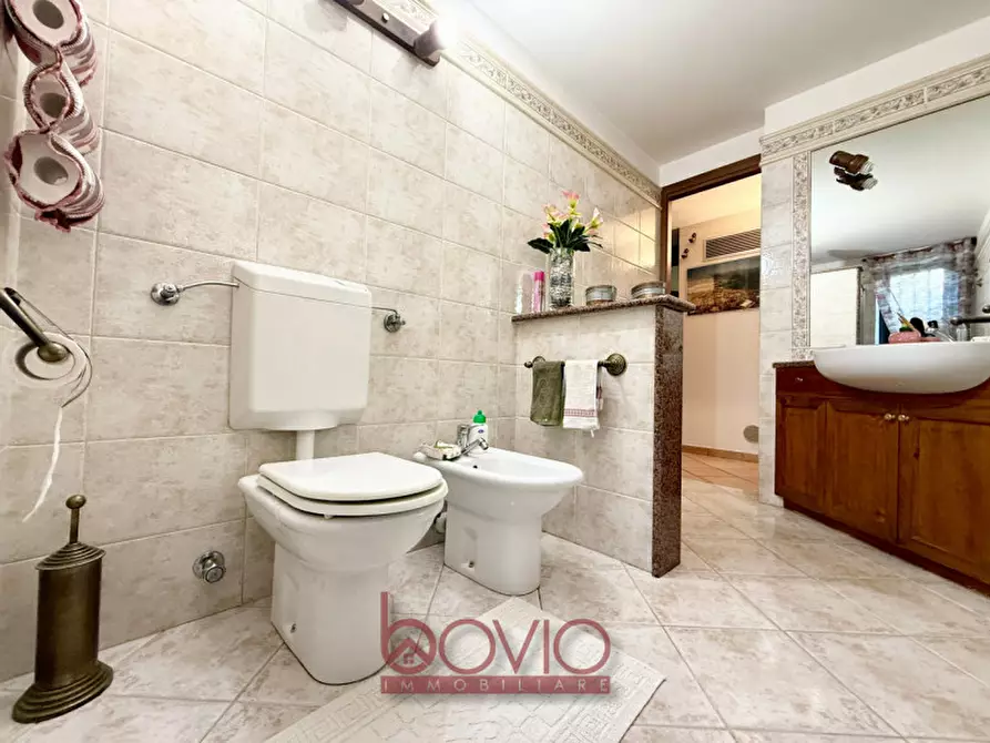 Immagine 69 di Casa bifamiliare in vendita  in VIA CESARE BATTISTI N°9 a Volpiano