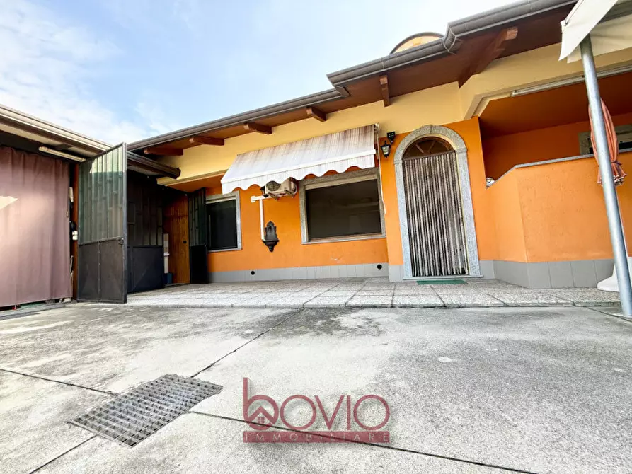 Immagine 83 di Casa bifamiliare in vendita  in VIA CESARE BATTISTI N°9 a Volpiano