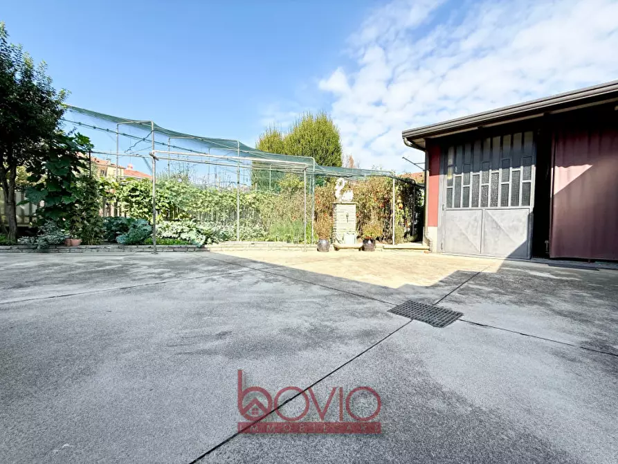 Immagine 88 di Casa bifamiliare in vendita  in VIA CESARE BATTISTI N°9 a Volpiano