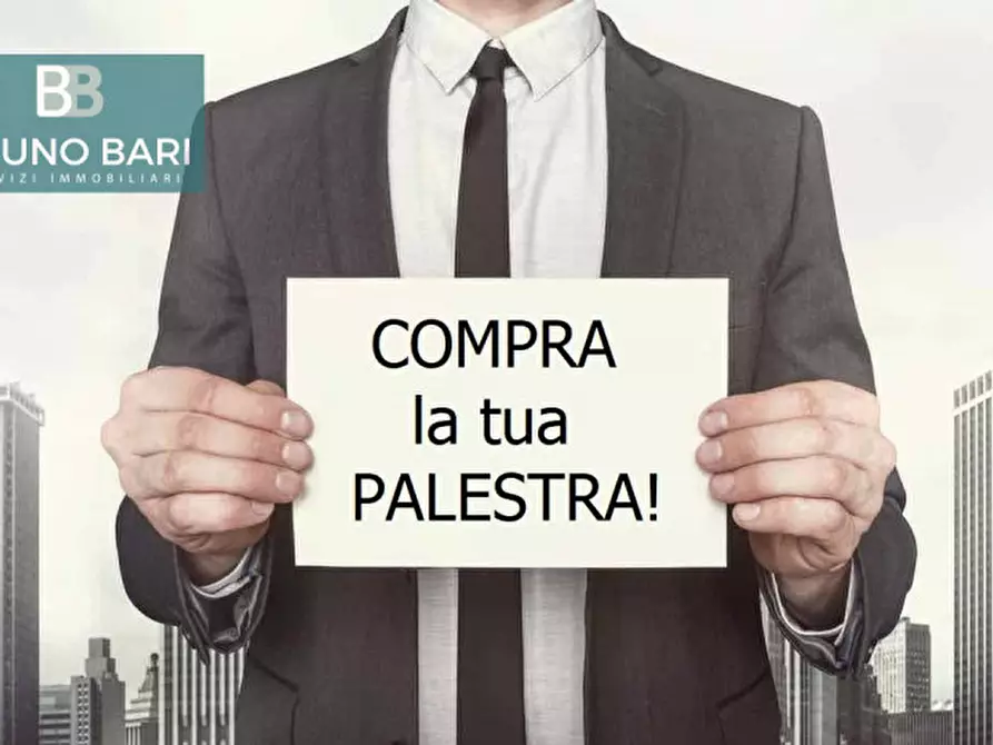 Immagine 1 di Negozio in vendita  a Pordenone