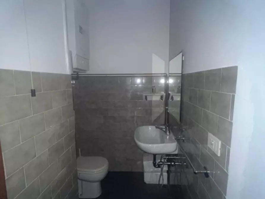 Immagine 8 di Ufficio in vendita  in Viale Cossetti a Pordenone