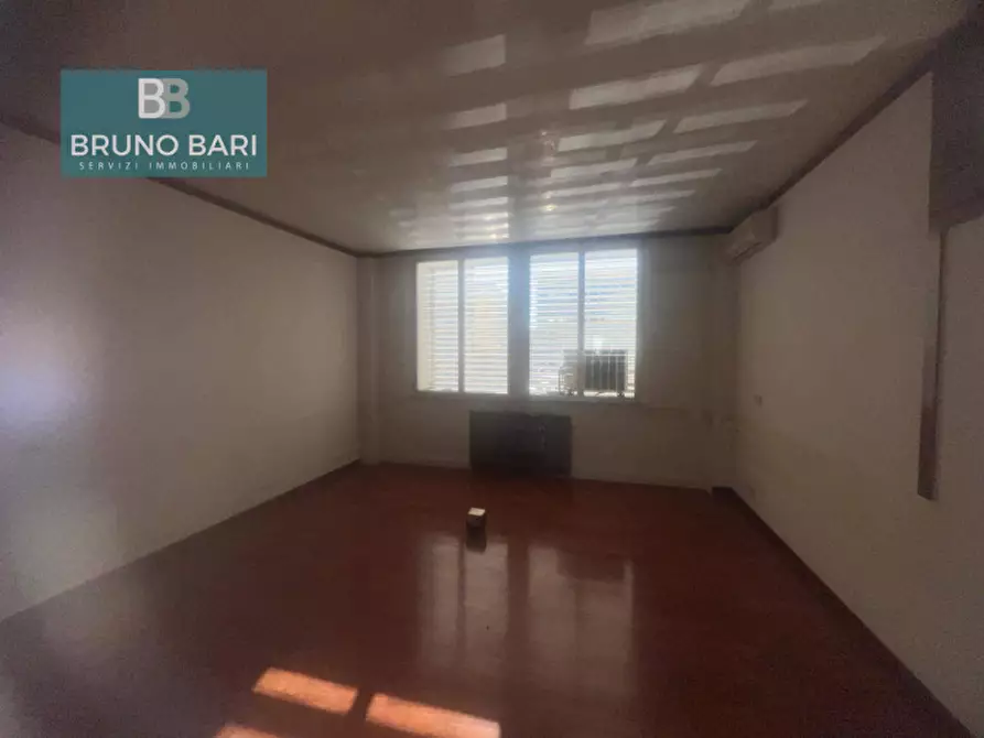 Immagine 14 di Ufficio in vendita  in Viale Cossetti a Pordenone