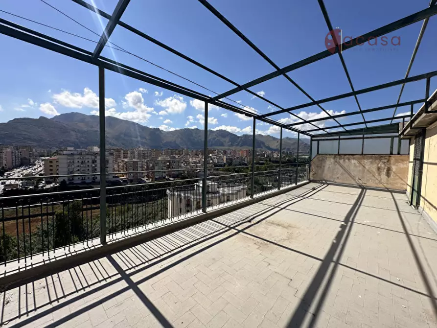 Immagine 3 di Attico in vendita  in Via Stazzone 15 a Palermo