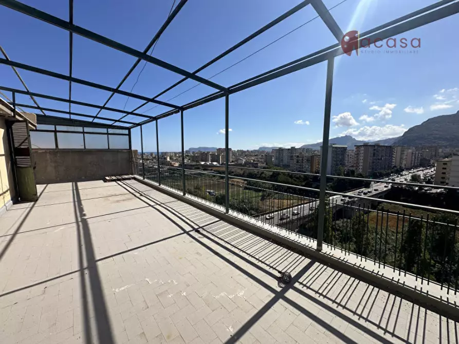 Immagine 4 di Attico in vendita  in Via Stazzone 15 a Palermo