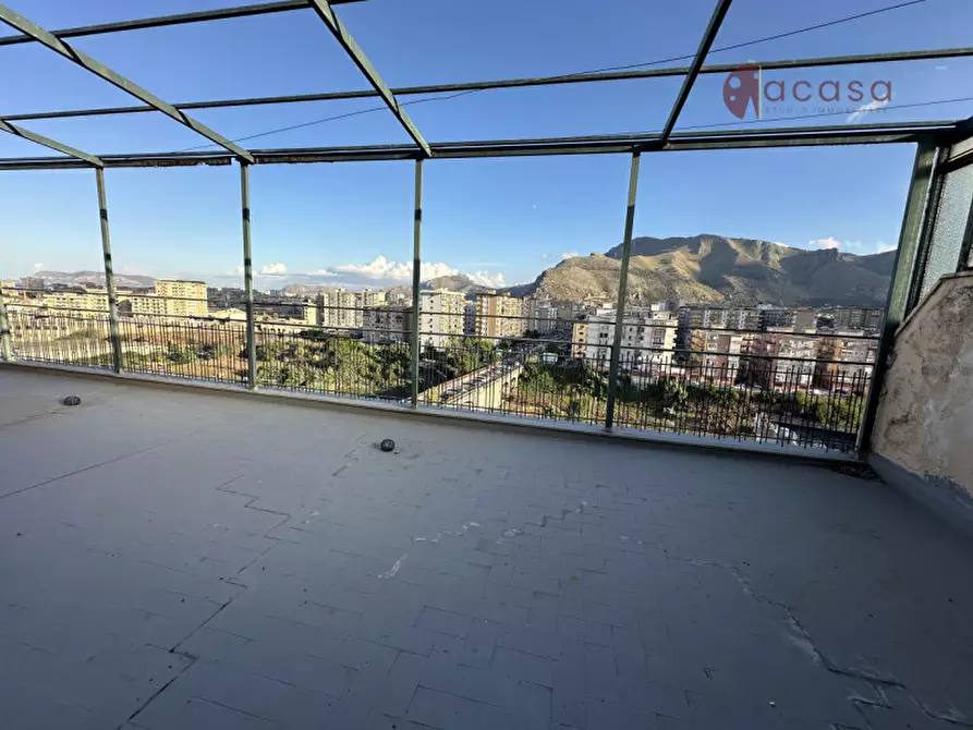 Immagine 8 di Attico in vendita  in Via Stazzone 15 a Palermo