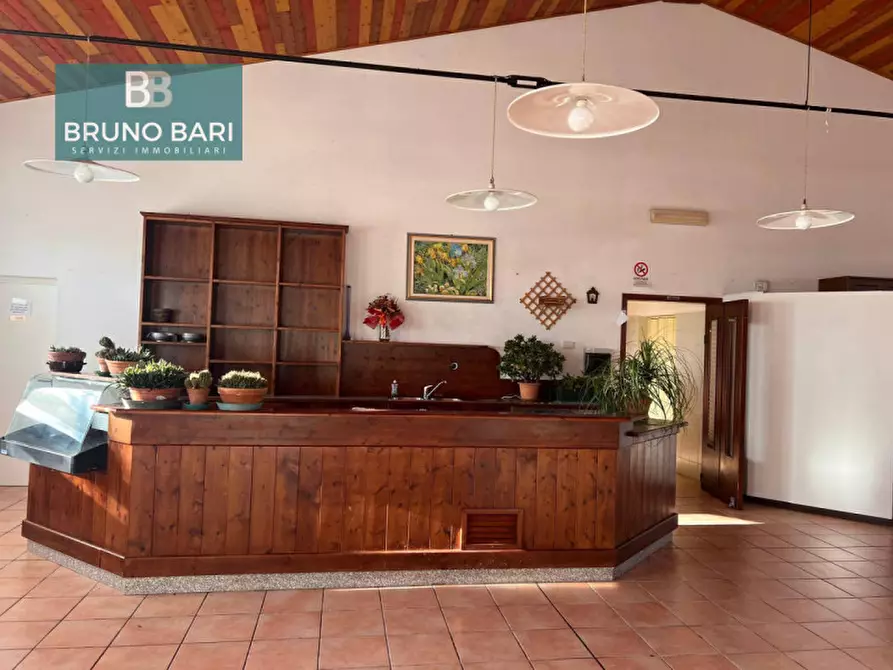 Immagine 4 di Negozio in vendita  in Località Tornielli a Roveredo In Piano