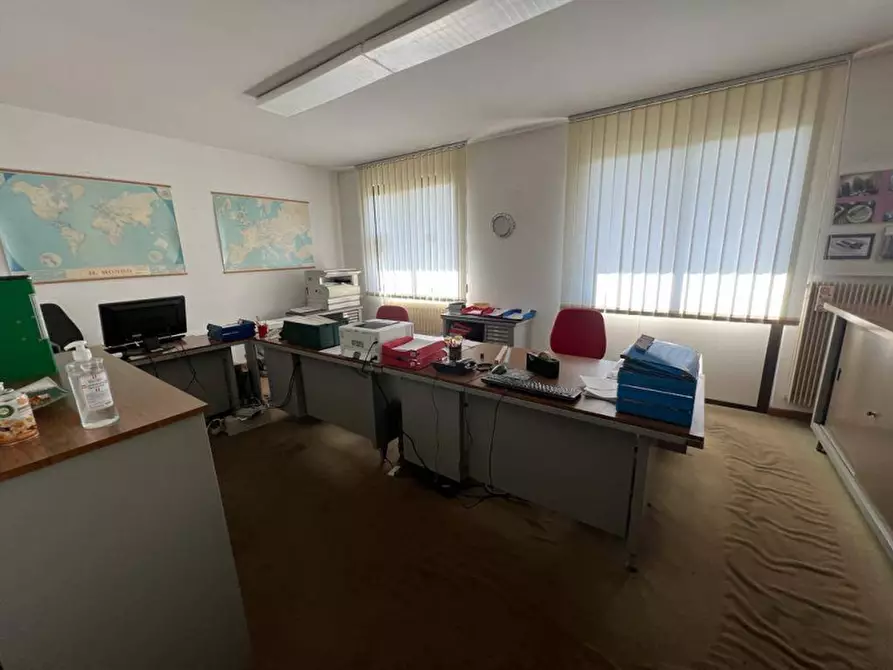 Immagine 4 di Capannone industriale in vendita  in Vicolo Luigi Settembrini a Maniago