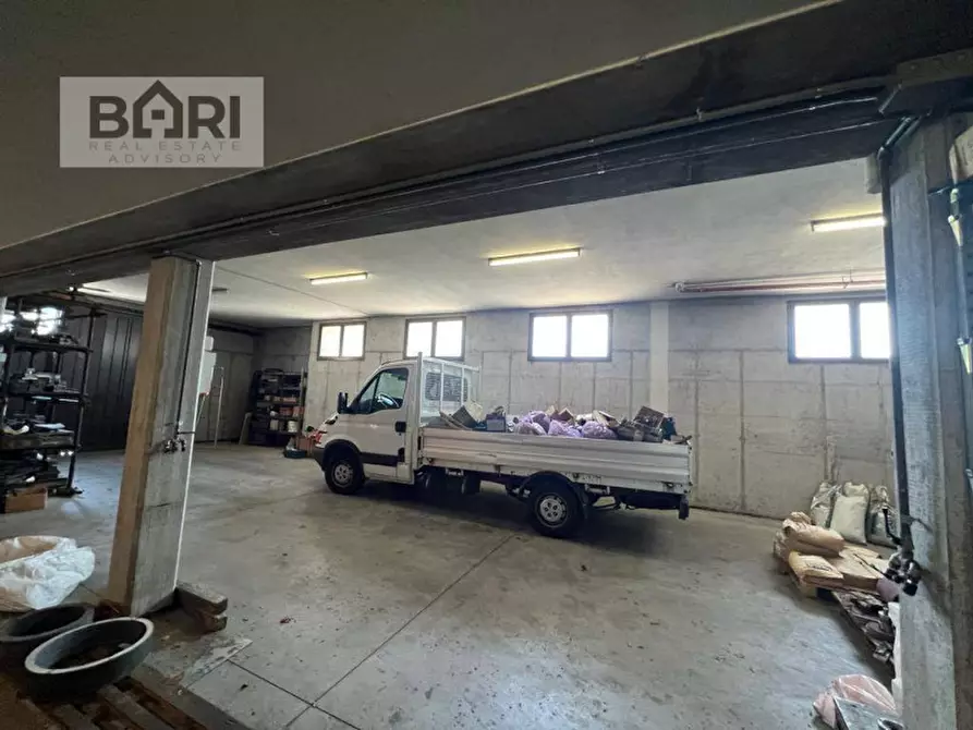 Immagine 9 di Capannone industriale in vendita  in Vicolo Luigi Settembrini a Maniago