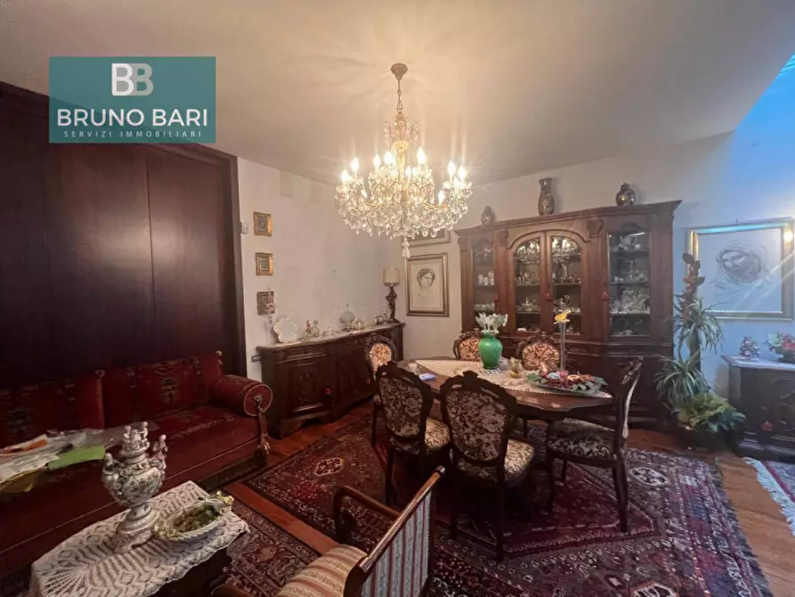 Immagine 2 di Villa in vendita  in Via Pordenone a Budoia