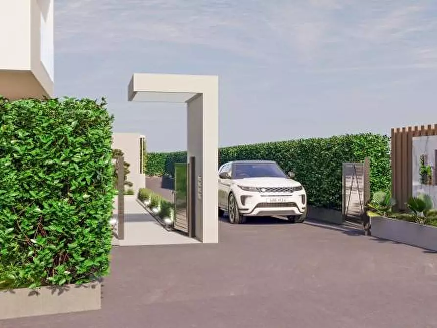 Immagine 1 di Appartamento in vendita  in Viale della Libertà a Pordenone