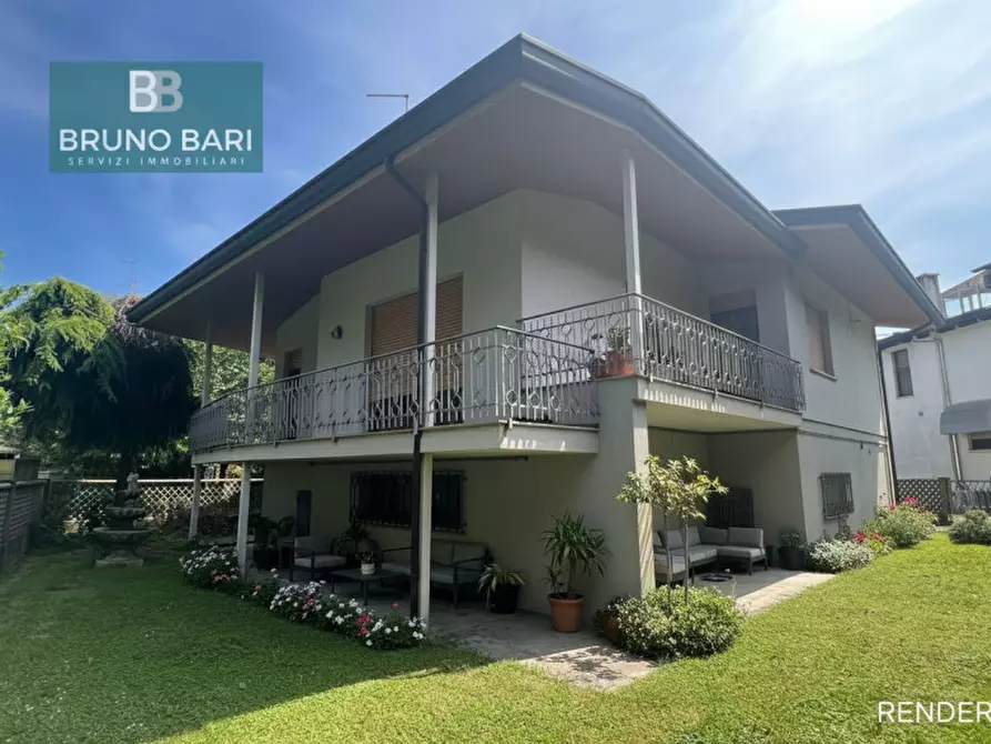 Immagine 2 di Casa indipendente in vendita  in Via Borgo di Sotto a Sesto Al Reghena